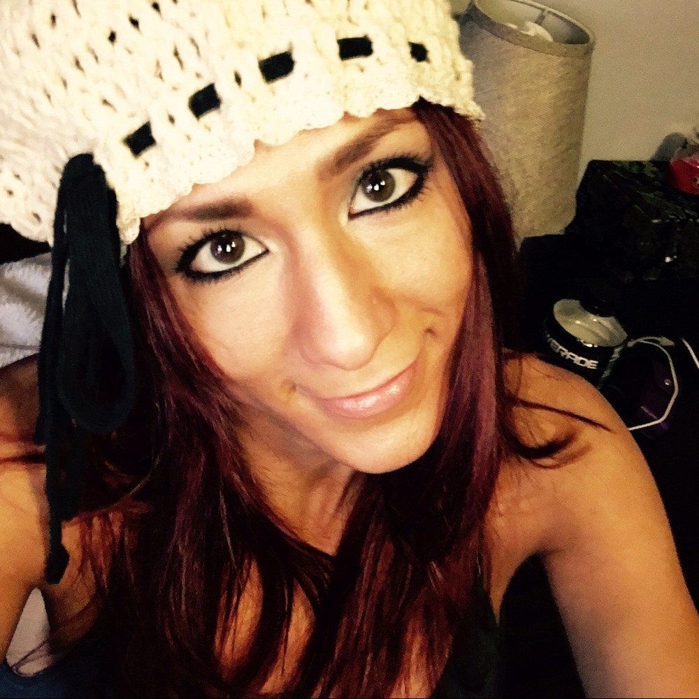 COPY - Meet your Posher, Lori